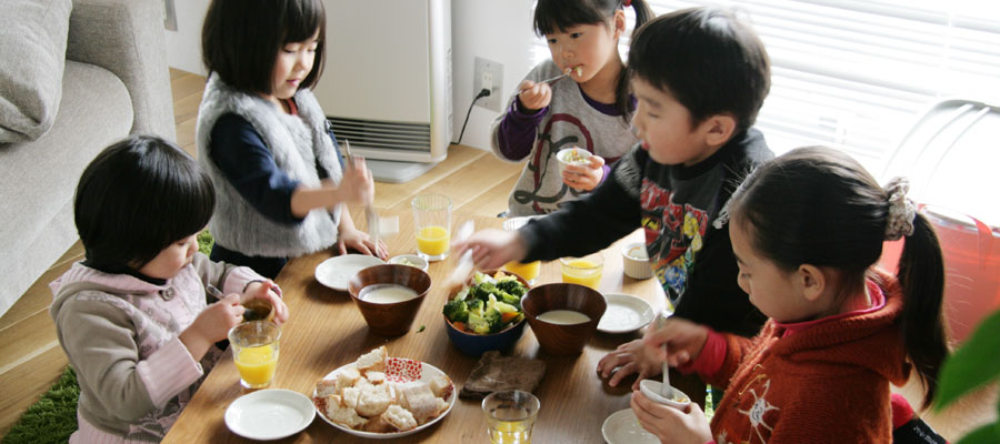 リノベーションした自宅でお菓子教室を開く